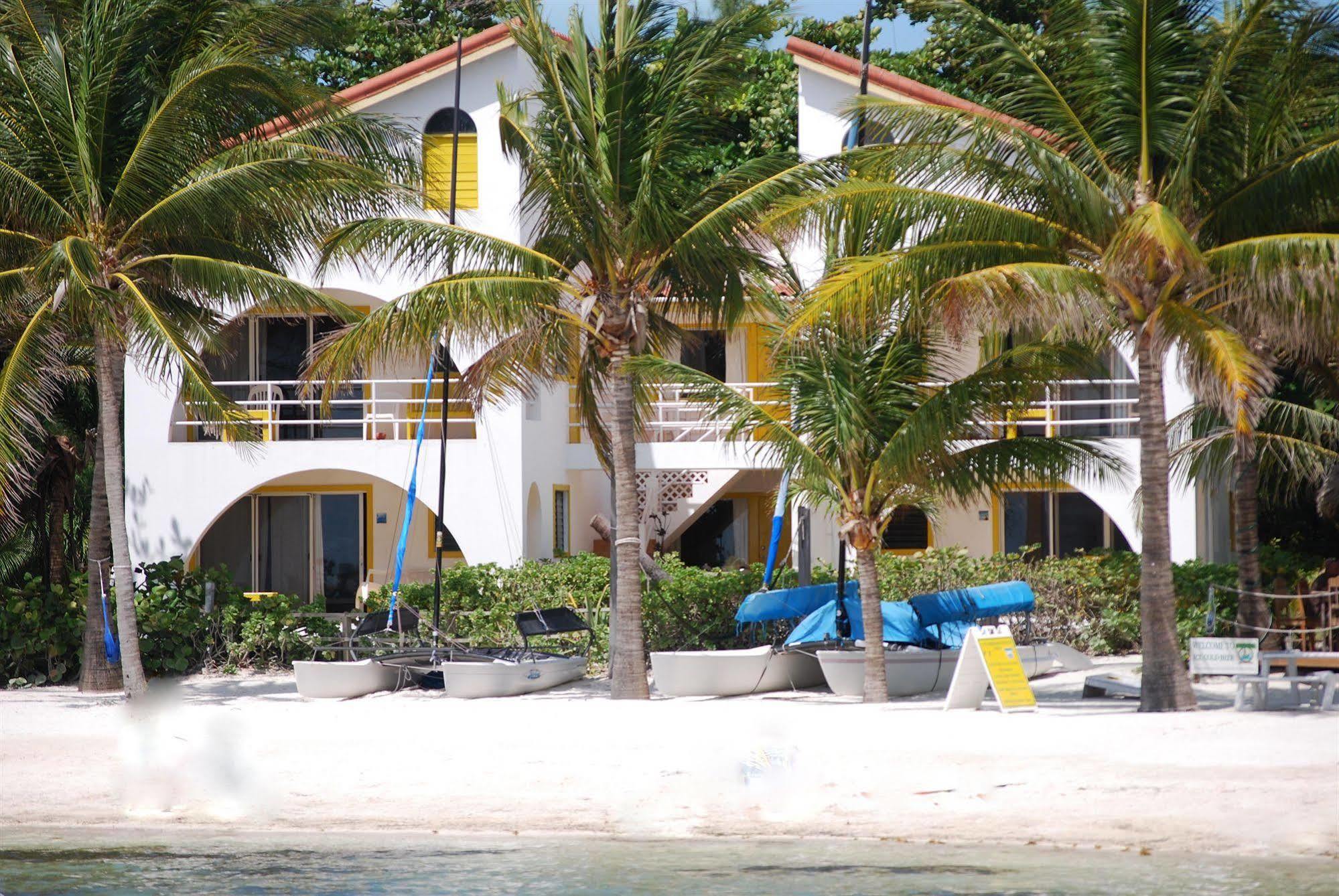 Caribbean Villas Hotel San Pedro  Bagian luar foto